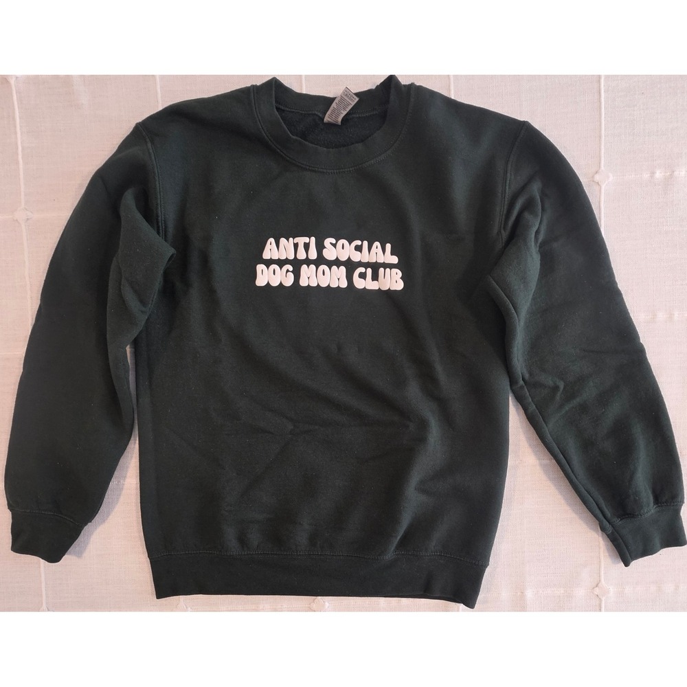 Gildan Anti Social Dog Mom Club Sweatshirt Forest Green Crewneck Small